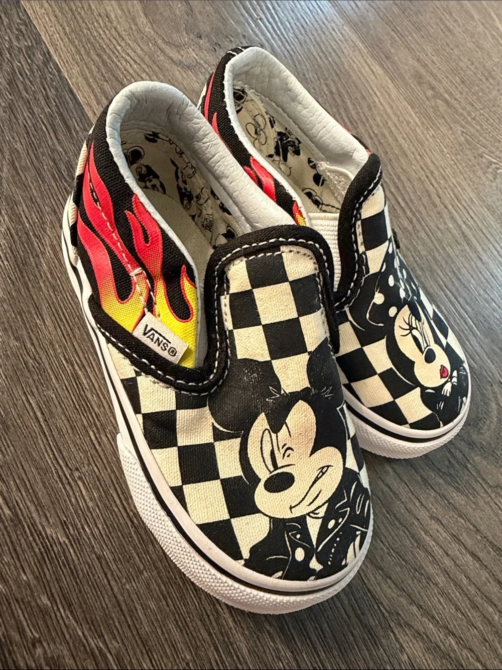 Vans Kids 5.5 Slip-On Mickey & Minnie Black White Check